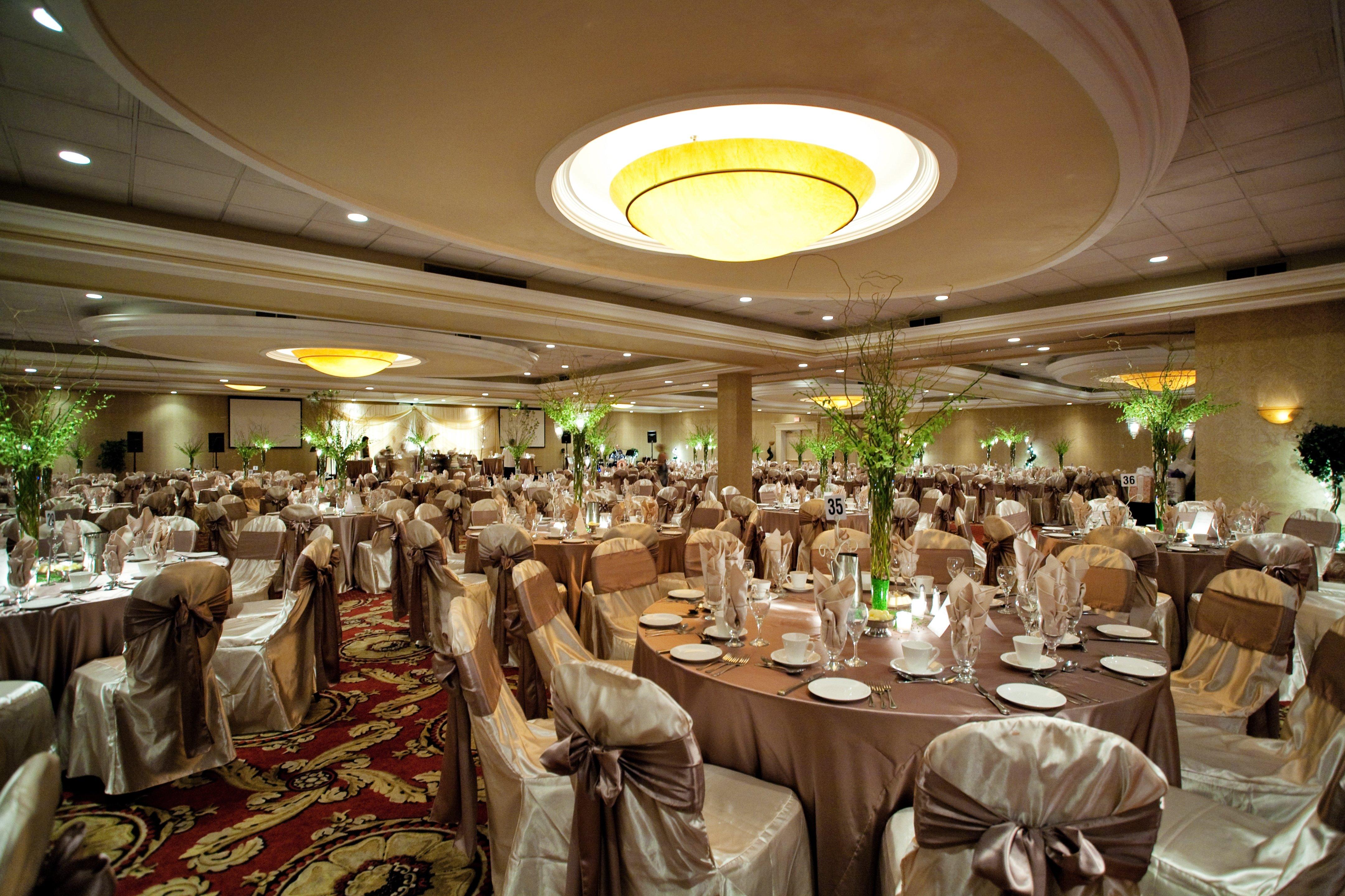 Holiday Inn Hotel & Suites St.Catharines-Niagara By Ihg Saint Catharines Exterior photo